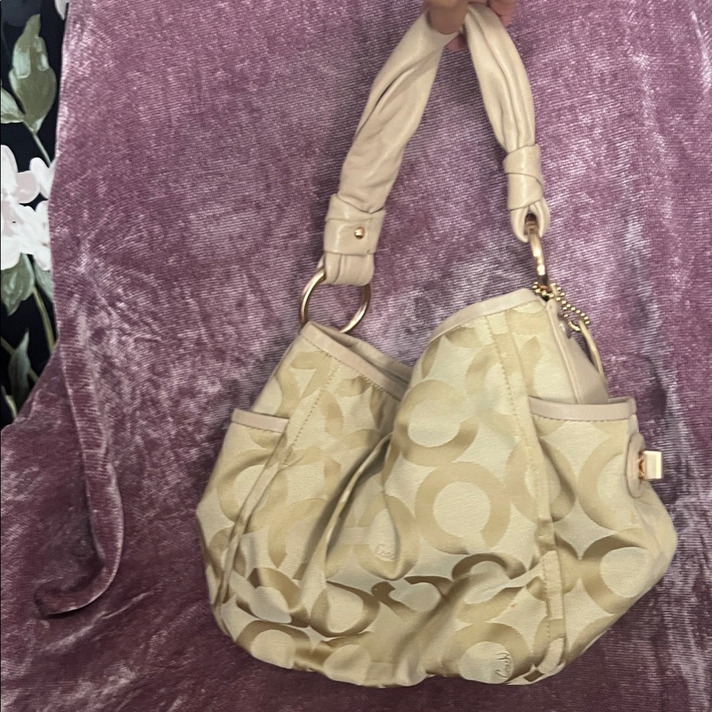 Coach Cream Signature Canvas Shoulder Bag with Leather Trim - Picture 2 of 8